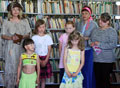 Юные читатели Боровской сельской библиотеки подготовили для гостей веселое представление 